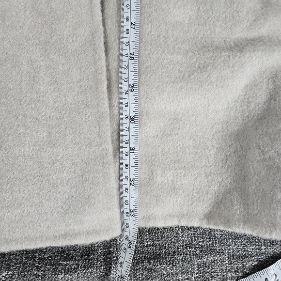 Lands End Women's Dove Grey Cream Belted Coat - Picture 8 of 9